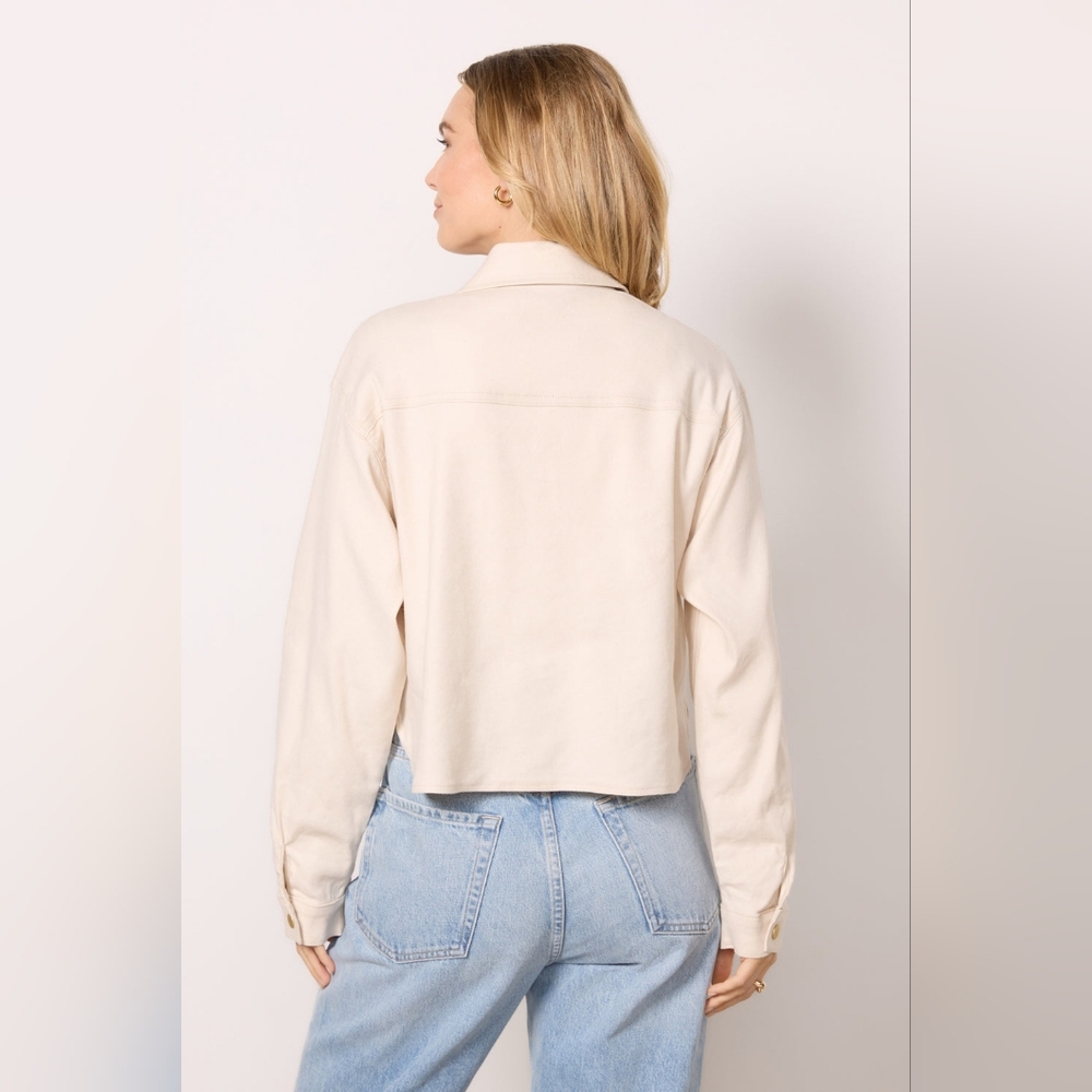 Evereve Frankie Stretch Linen Cropped Shacket Natural Cream Size Small - Picture 12 of 14